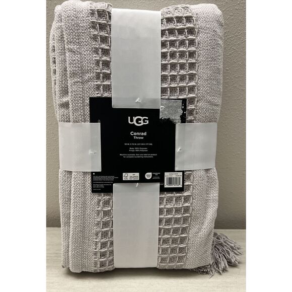 UGG CONRAD Shoreline Beige/Lt Brown/Off-White Throw Blanket 50”x 70” Soft - Picture 2 of 7